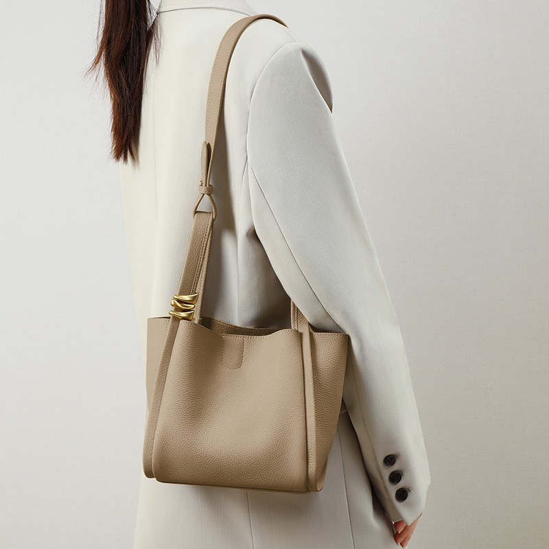Genuine Cowhide Leather Tote B - Leatherwork Rings review and price