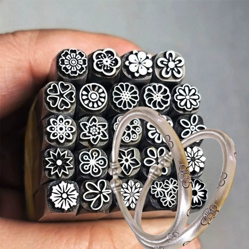 5/7mm Flower Pattern Metal Sta - Leatherwork Accessories review and price