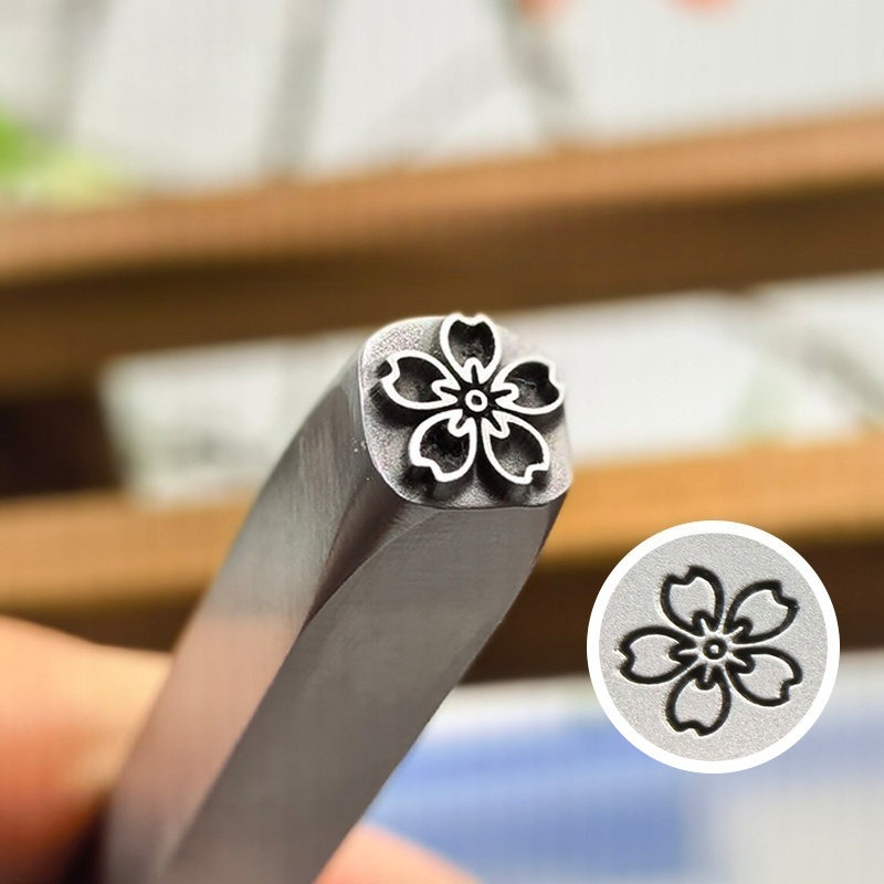 5/7mm Flower Pattern Metal Sta - Leatherwork Accessories review and price